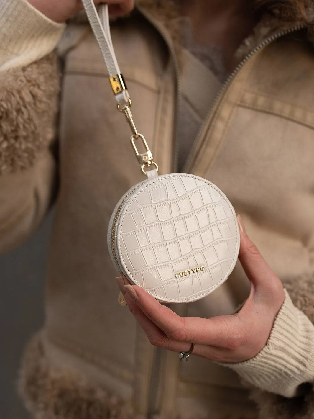 Crocodile Round Pouch