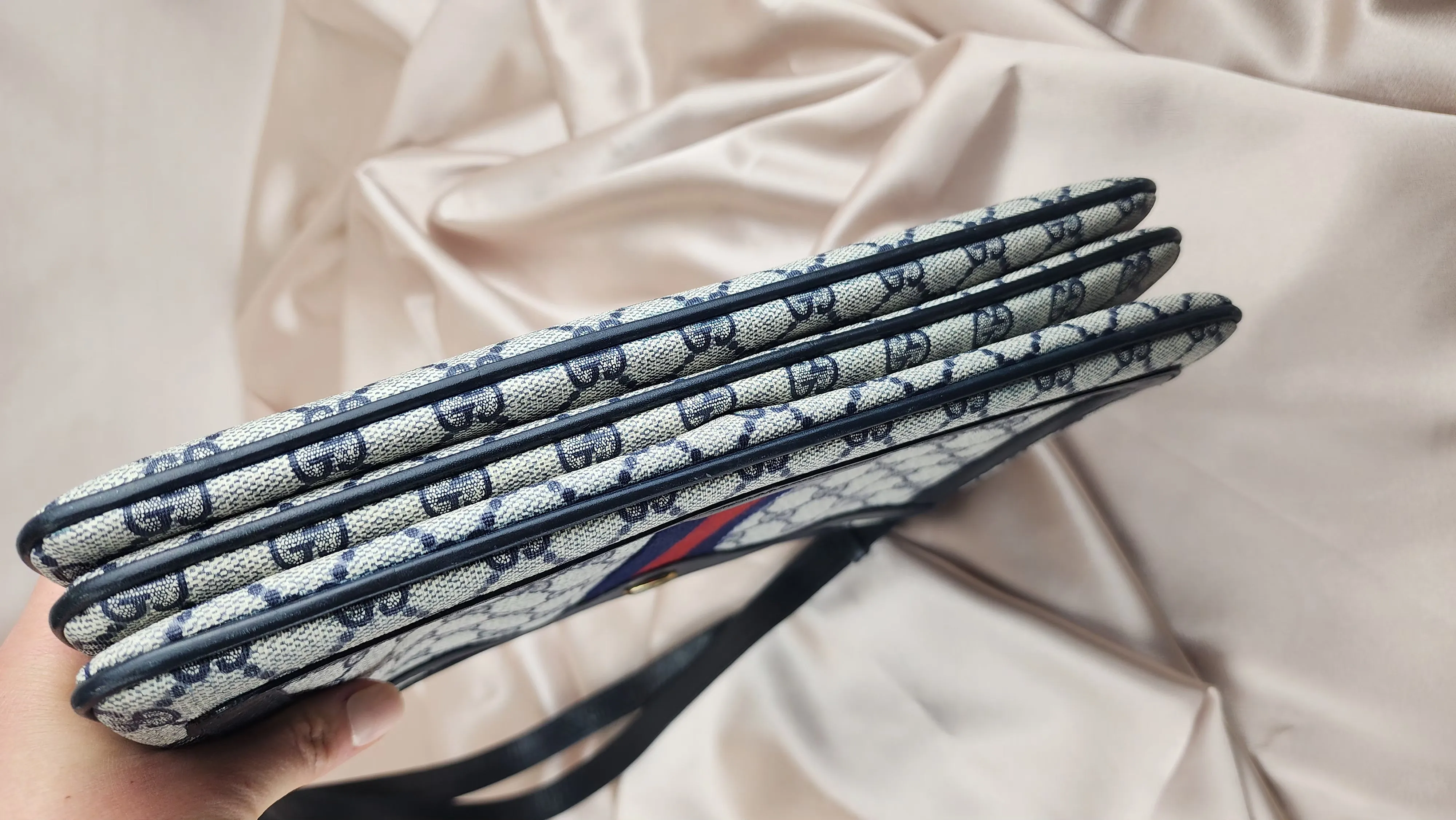 Gucci Vintage Navy Blue Shoulder Bag