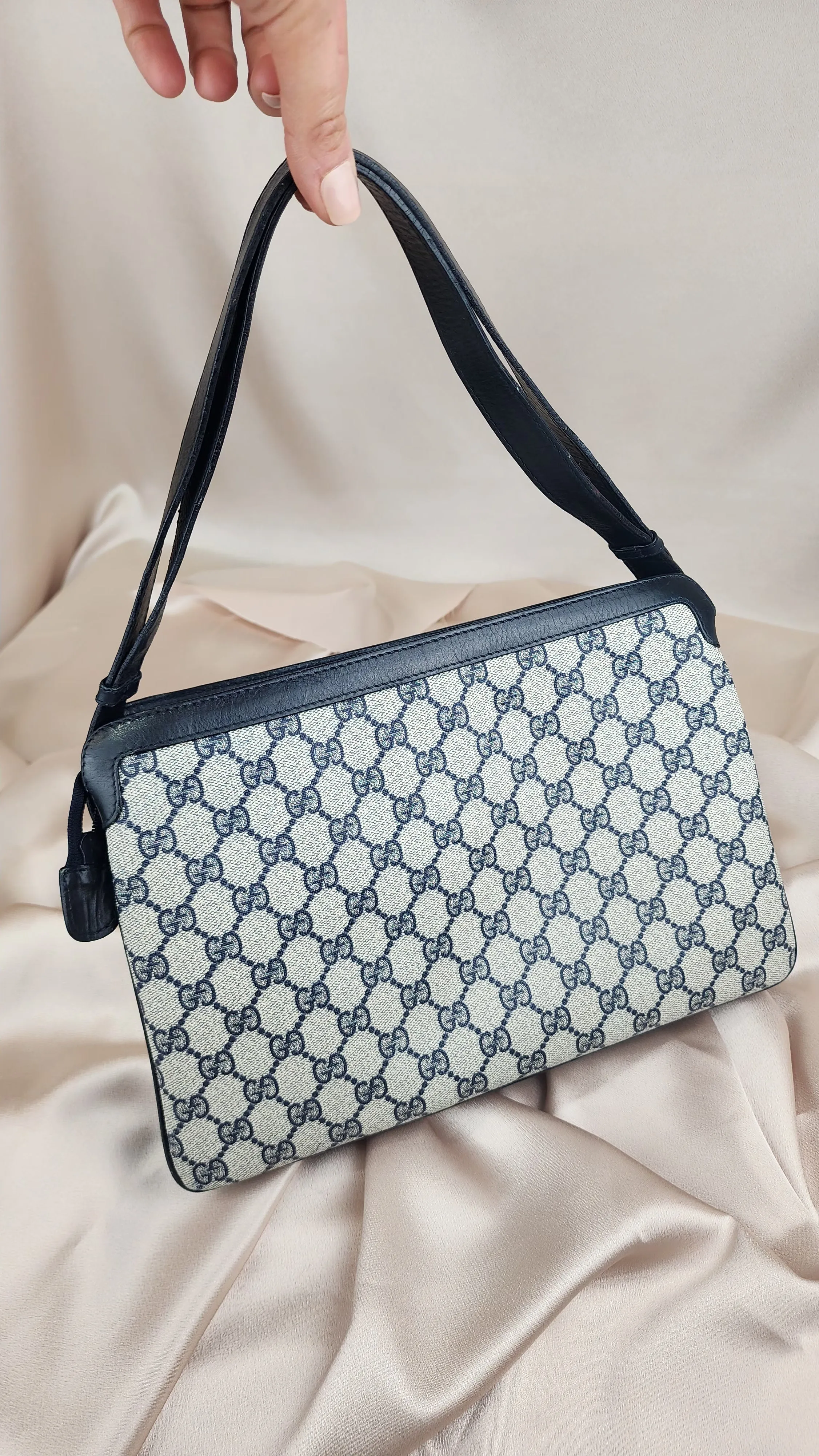 Gucci Vintage Navy Blue Shoulder Bag
