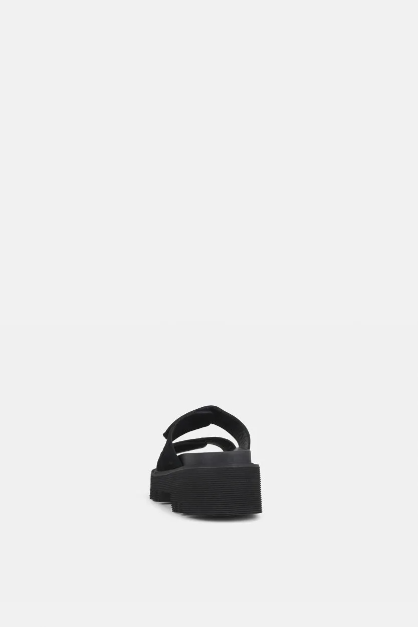 Target Suede Slider 221 | Black