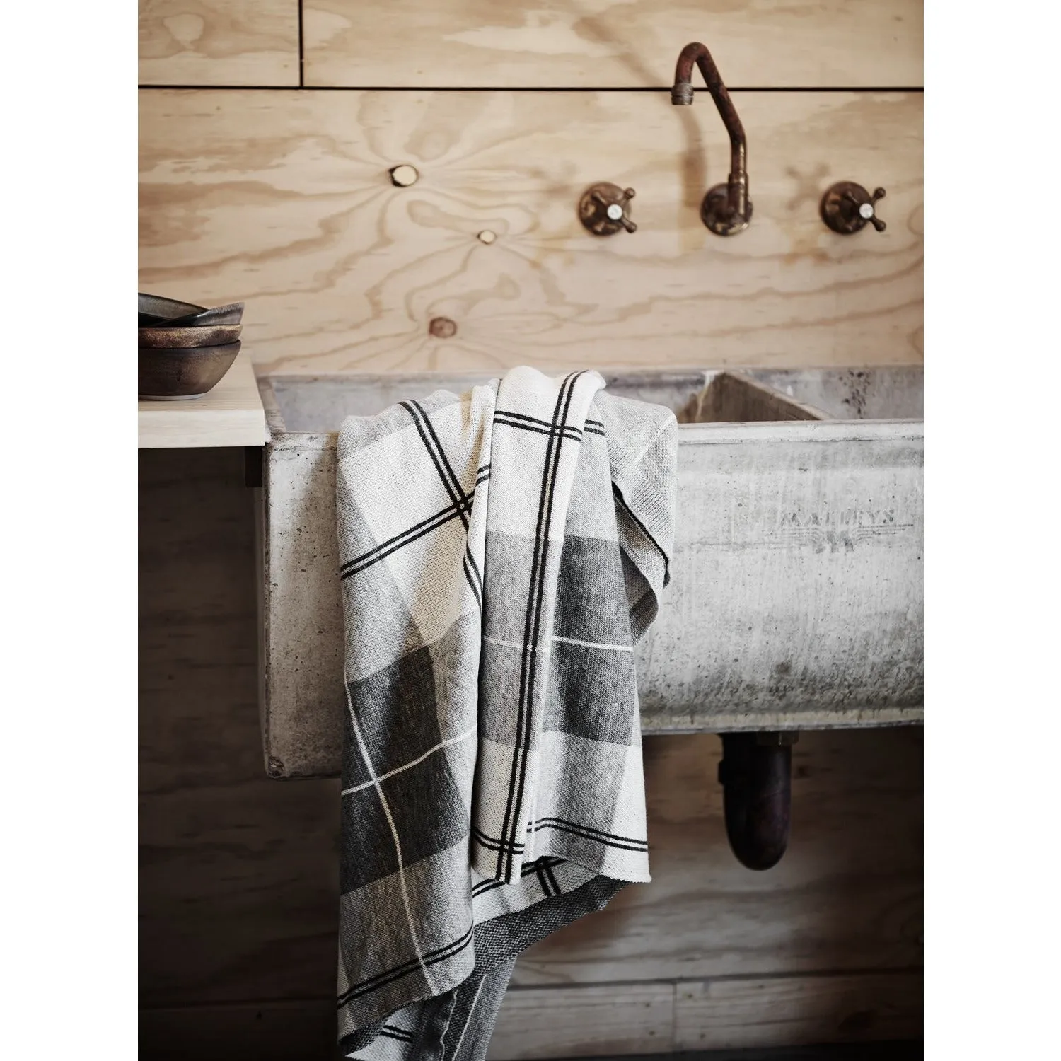 Wool Knitted Throw Alistair